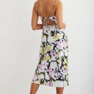 Dynamite v-neck midi slip dress